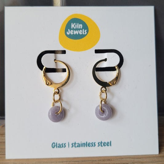 Small light purple glass donut dangle earrings